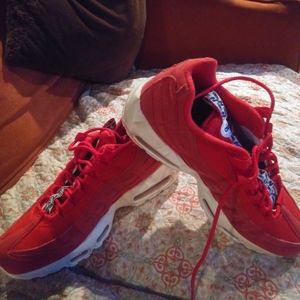 Men's sneakers